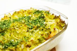 Ovenschotel met aardappel, savooikool en linzen