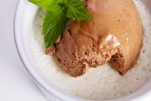 panna cotta met munt en chocolademousse