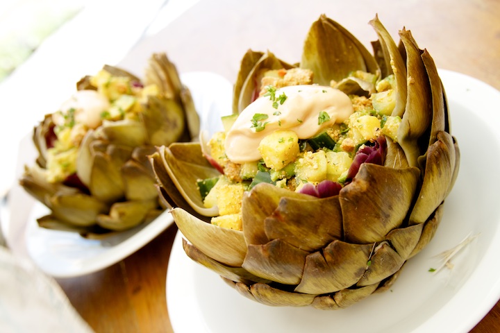 Zomers gevulde artisjok