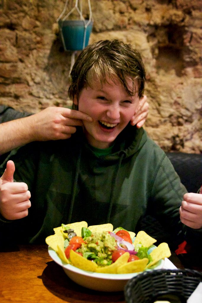 Toon en Tortillasalade bij Funky Jungle